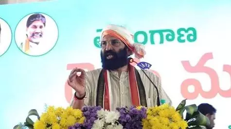 Uttam Kumar Reddy: అర్హులందరికీ రేషన్ కార్డులు.. సన్నబియ్యం పంపిణీలో తెలంగాణే దేశంలోనే మొదటి: మంత్రి ఉత్తమ్ కుమార్ రెడ్డి Uttam Kumar Reddy: అర్హులందరికీ రేషన్ కార్డులు.. సన్నబియ్యం పంపిణీలో తెలంగాణే దేశంలోనే మొదటి: మంత్రి ఉత్తమ్ కుమార్ రెడ్డి