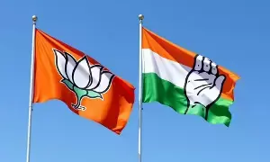 Congress Denies Charge: వందేమాతరం పూర్తి గేయం ఆలాపనపై సోనియా అభ్యంతరం వ్యక్తం చేశారని బీజేపీ ఆరోపణ.. కాంగ్రెస్ ఖండన Congress Denies Charge: వందేమాతరం పూర్తి గేయం ఆలాపనపై సోనియా అభ్యంతరం వ్యక్తం చేశారని బీజేపీ ఆరోపణ.. కాంగ్రెస్ ఖండన