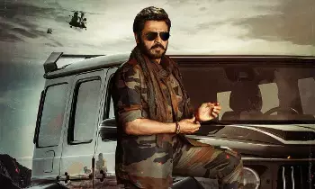 Venkatesh: వెంకటేష్ 40 ఏళ్ల సినీ ప్రస్థానం: సైనిక అధికారిగా ఆకట్టుకుంటున్న ఫస్ట్ లుక్!