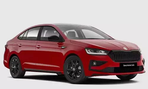 Skoda Slavia: అద్దరిపోయే డిజైన్, నయా గేర్బాక్స్.. ఆగస్టు 18న స్కోడా స్లావియా ఫేస్లిఫ్ట్ లాంచ్ Skoda Slavia: అద్దరిపోయే డిజైన్, నయా గేర్బాక్స్.. ఆగస్టు 18న స్కోడా స్లావియా ఫేస్లిఫ్ట్ లాంచ్