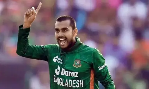 Mehidy Hasan Miraz : ఆస్ట్రేలియా గడ్డపై కొత్త చరిత్ర సృష్టించిన మెహిదీ హసన్ మిరాజ్ Mehidy Hasan Miraz : ఆస్ట్రేలియా గడ్డపై కొత్త చరిత్ర సృష్టించిన మెహిదీ హసన్ మిరాజ్