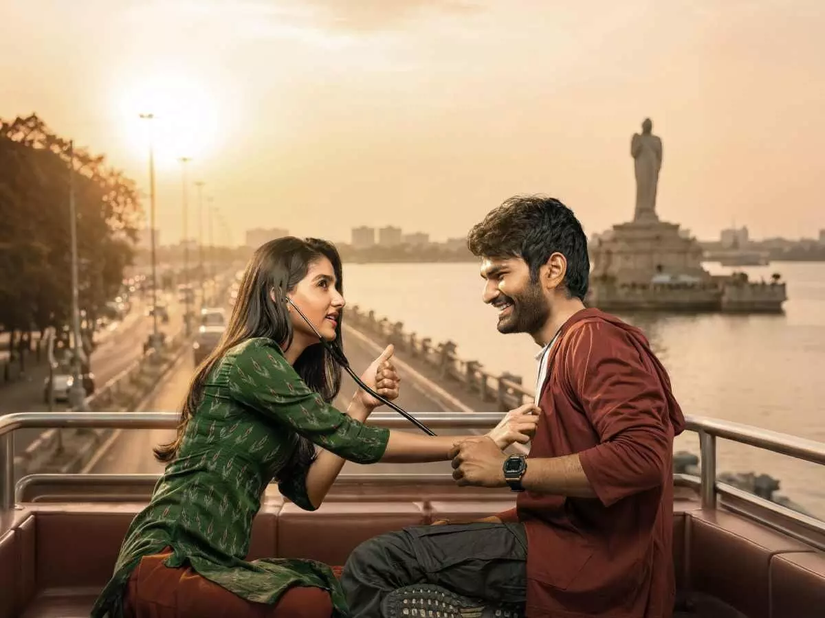 ‘Itlu Arjun’: ఇట్లు అర్జున నుంచి చిన్ని చిన్ని రొమాంటిక్ సాంగ్ విడుదల ‘Itlu Arjun’: ఇట్లు అర్జున నుంచి చిన్ని చిన్ని రొమాంటిక్ సాంగ్ విడుదల