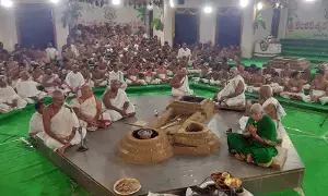 Tirumala Tirupati Devasthanams (TTD): తిరుమలలో కారీరీష్టి యాగం, వరుణజపం: సకాలంలో వర్షాలు, సుభిక్షం కోసం టీటీడీ నిర్ణయం Tirumala Tirupati Devasthanams (TTD): తిరుమలలో కారీరీష్టి యాగం, వరుణజపం: సకాలంలో వర్షాలు, సుభిక్షం కోసం టీటీడీ నిర్ణయం