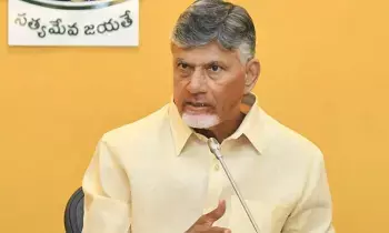 AP Cabinet Meeting: సీఎం చంద్రబాబు ఆధ్వర్యంలో ఏపీ కేబినెట్ భేటీ.. బీసీలకు 34 శాతం రిజర్వేషన్లు, గల్లంతైన జాలర్ల గాలింపుపై కీలక నిర్ణయాలు