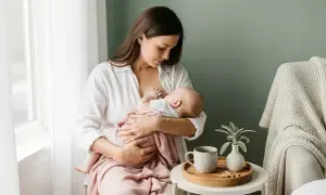 Essential Nutrition for New Mothers: బాలింతలు తీసుకోవాల్సిన పోషకాహారం.. మీ బిడ్డ ఆరోగ్యం కోసం ఈ 5 అంశాలు తప్పనిసరి! Essential Nutrition for New Mothers: బాలింతలు తీసుకోవాల్సిన పోషకాహారం.. మీ బిడ్డ ఆరోగ్యం కోసం ఈ 5 అంశాలు తప్పనిసరి!