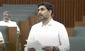 Minister Lokesh Clarifies: విశాఖ డేటా సెంటర్లపై అపోహలు.. మంత్రి లోకేశ్ స్పష్టీకరణ Minister Lokesh Clarifies: విశాఖ డేటా సెంటర్లపై అపోహలు.. మంత్రి లోకేశ్ స్పష్టీకరణ