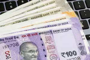 SBI: ఎస్బీఐ ఖాతాదారులకు షాక్.. అక్టోబర్ 1 నుంచి నగదు విత్‌డ్రాయల్ నిబంధనల్లో మార్పు