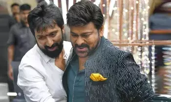 Megastar Chiranjeevi: మెగా ఫ్యాన్స్ కు పూనకాలే.. ఫస్ట్ హాఫ్ అదిరిపోయిందంట