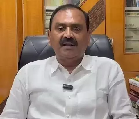 Bhumana Karunakar Reddy: భూ ఆక్రమణ కేసులో వైకాపా నేత భూమన కరుణాకరరెడ్డి విచారణకు హాజరు Bhumana Karunakar Reddy: భూ ఆక్రమణ కేసులో వైకాపా నేత భూమన కరుణాకరరెడ్డి విచారణకు హాజరు