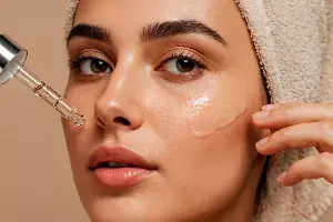 Protect Your Skin During Monsoon: ఎక్కువ ప్రోడక్ట్స్ వాడొద్దు: వర్షాకాలంలో మీ చర్మాన్ని ఇలా కాపాడుకోండి! Protect Your Skin During Monsoon: ఎక్కువ ప్రోడక్ట్స్ వాడొద్దు: వర్షాకాలంలో మీ చర్మాన్ని ఇలా కాపాడుకోండి!