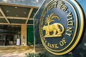RBI: ఆర్బిఐ సంచలన నిర్ణయం.. ద్రవ్యోల్బణం పెరిగినా రెపో రేటు ఎందుకు మార్చలేదు? RBI: ఆర్బిఐ సంచలన నిర్ణయం.. ద్రవ్యోల్బణం పెరిగినా రెపో రేటు ఎందుకు మార్చలేదు?