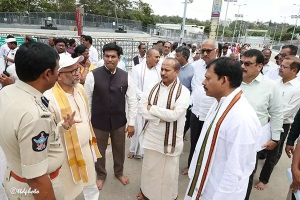 TTD: బ్రహ్మోత్సవాలను విజయవంతం చేయాలి : TTD TTD: బ్రహ్మోత్సవాలను విజయవంతం చేయాలి : TTD