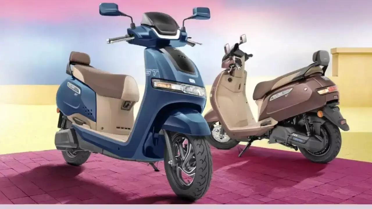 TVS iQube: కేవలం రూ.42తోనే 212 కిమీ ప్రయాణం.. మార్కెట్లో రూ.60 వేలకే కలల స్కూటర్ TVS iQube: కేవలం రూ.42తోనే 212 కిమీ ప్రయాణం.. మార్కెట్లో రూ.60 వేలకే కలల స్కూటర్