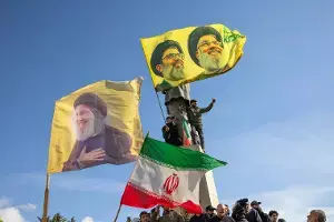 Hezbollah vs Lebanon: లెబనాన్లో హెజ్బొల్లా వర్సెస్ ప్రభుత్వం.. దేశంలో అసలు అధికారం ఎవరిది? Hezbollah vs Lebanon: లెబనాన్లో హెజ్బొల్లా వర్సెస్ ప్రభుత్వం.. దేశంలో అసలు అధికారం ఎవరిది?