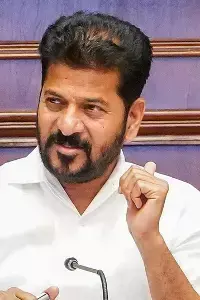 CM Revanth Reddy: రాజకీయ కారణాలతోనే అమెరికా పర్యటనకు అనుమతి నిరాకరణ: సీఎం రేవంత్రెడ్డి ఆరోపణ CM Revanth Reddy: రాజకీయ కారణాలతోనే అమెరికా పర్యటనకు అనుమతి నిరాకరణ: సీఎం రేవంత్రెడ్డి ఆరోపణ