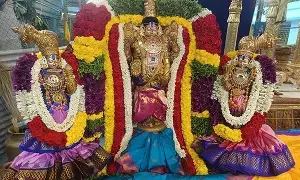 Sri Lakshmi Venkateswara Swamy Temple: శ్రీ లక్ష్మీ వేంకటేశ్వరస్వామివారి ఆలయంలో వైభవంగా జీర్ణోద్ధారణ