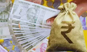8th Pay Commission: 8వ వేతన సంఘంలో పెరగనున్న కనీస జీతం..7వ పే కమిషన్కు దీనికి ఉన్న 5 తేడాలివే 8th Pay Commission: 8వ వేతన సంఘంలో పెరగనున్న కనీస జీతం..7వ పే కమిషన్కు దీనికి ఉన్న 5 తేడాలివే