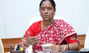 Konda Surekha: కొండా సురేఖపై చర్యలకు రంగం సిద్ధం.. అధిష్ఠానానికి నివేదిక సమర్పణ Konda Surekha: కొండా సురేఖపై చర్యలకు రంగం సిద్ధం.. అధిష్ఠానానికి నివేదిక సమర్పణ