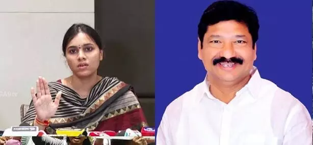 Meghana: జోగి రమేశ్ కోడలు మేఘన ఆవేదన.. “బయటికొచ్చినవి కొన్ని వీడియోలు మాత్రమే” Meghana: జోగి రమేశ్ కోడలు మేఘన ఆవేదన.. “బయటికొచ్చినవి కొన్ని వీడియోలు మాత్రమే”