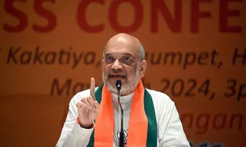 Union Ministry of Home Affairs (MHA): సరిహద్దులపై ‘స్మార్ట్ షీల్డ్’.. ఇంటిగ్రేటెడ్ కమాండ్ సెంటర్లతో భారత్ హైటెక్ నిఘా Union Ministry of Home Affairs (MHA): సరిహద్దులపై ‘స్మార్ట్ షీల్డ్’.. ఇంటిగ్రేటెడ్ కమాండ్ సెంటర్లతో భారత్ హైటెక్ నిఘా
