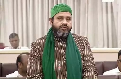 AIMIM MLC Mirza Rahmath Baig: ఎంఐఎం ఎమ్మెల్సీ మిర్జా రహ్మత్ బేగ్కు షాక్.. పార్టీ నుంచి తక్షణ బహిష్కరణ AIMIM MLC Mirza Rahmath Baig: ఎంఐఎం ఎమ్మెల్సీ మిర్జా రహ్మత్ బేగ్కు షాక్.. పార్టీ నుంచి తక్షణ బహిష్కరణ