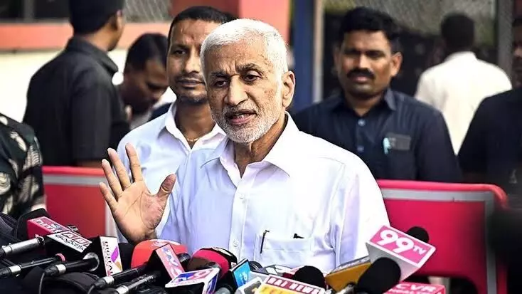 Vijayasai Reddy: నమ్మకద్రోహినైతే సజ్జల మాదిరి సంధి చేసుకునేవాడిని.. విజయసాయి రెడ్డి ఘాటు కౌంటర్ Vijayasai Reddy: నమ్మకద్రోహినైతే సజ్జల మాదిరి సంధి చేసుకునేవాడిని.. విజయసాయి రెడ్డి ఘాటు కౌంటర్