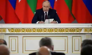Putin: సమస్యలు పెరుగుతున్నా యుద్ధం కొనసాగిస్తున్న పుతిన్.. ఉక్రెయిన్ కూలిపోతుందని నమ్మకం Putin: సమస్యలు పెరుగుతున్నా యుద్ధం కొనసాగిస్తున్న పుతిన్.. ఉక్రెయిన్ కూలిపోతుందని నమ్మకం