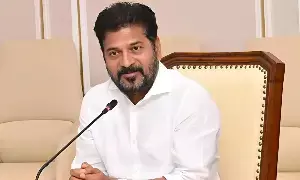 1,000 Days of Revanth Reddy Government: రేవంత్ సర్కార్ 1000 రోజుల ప్రజాపాలన: సంక్షేమం-అభివృద్ధికి సమప్రాధాన్యం 1,000 Days of Revanth Reddy Government: రేవంత్ సర్కార్ 1000 రోజుల ప్రజాపాలన: సంక్షేమం-అభివృద్ధికి సమప్రాధాన్యం