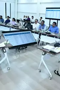 CM Chandrababu: హాస్టళ్లలో వసతులు తల్లిదండ్రులకు వివరించాలి: సీఎం చంద్రబాబు ఆదేశం CM Chandrababu: హాస్టళ్లలో వసతులు తల్లిదండ్రులకు వివరించాలి: సీఎం చంద్రబాబు ఆదేశం