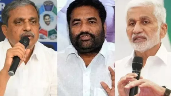 Nellore MLA Kotamreddy Sridhar Reddy: విజయసాయిరెడ్డిని సజ్జల కొట్టింది నిజమే.. 72 అవమానాలు జరిగాయి: నెల్లూరు ఎమ్మెల్యే కోటంరెడ్డి శ్రీధర్రెడ్డి Nellore MLA Kotamreddy Sridhar Reddy: విజయసాయిరెడ్డిని సజ్జల కొట్టింది నిజమే.. 72 అవమానాలు జరిగాయి: నెల్లూరు ఎమ్మెల్యే కోటంరెడ్డి శ్రీధర్రెడ్డి