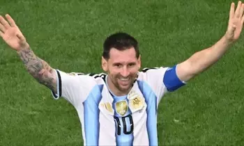 Lionel Messi: మనసులో ప్రశాంతతతో తప్పుకుంటున్నా.. లియోనెల్ మెస్సీ వీడ్కోలు Lionel Messi: మనసులో ప్రశాంతతతో తప్పుకుంటున్నా.. లియోనెల్ మెస్సీ వీడ్కోలు