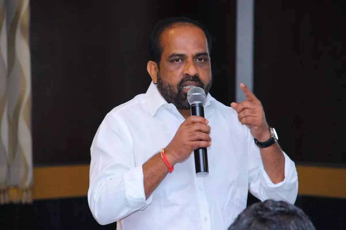 Minister Satyakumar: మంత్రి సత్యకుమార్కు బీజేపీ అధిష్ఠానం కీలక బాధ్యతలు.. దక్షిణాది రాష్ట్రాలకు ఇన్ఛార్జ్గా నియామకం Minister Satyakumar: మంత్రి సత్యకుమార్కు బీజేపీ అధిష్ఠానం కీలక బాధ్యతలు.. దక్షిణాది రాష్ట్రాలకు ఇన్ఛార్జ్గా నియామకం