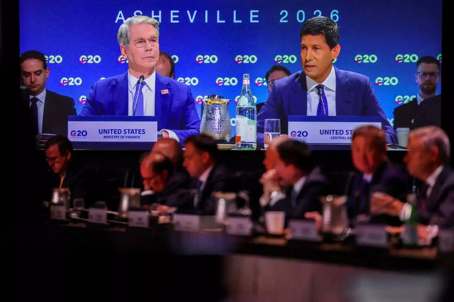 G20 Summit: జీ20 సమావేశంలో ట్రంప్ ఆర్థిక విధానాలపై మిత్రదేశాల తీవ్ర వ్యతిరేకత G20 Summit: జీ20 సమావేశంలో ట్రంప్ ఆర్థిక విధానాలపై మిత్రదేశాల తీవ్ర వ్యతిరేకత