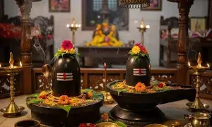 Black Clothes Avoided During Pujas and Auspicious Ceremonies: పూజలు, శుభకార్యాల్లో నల్లని దుస్తులు ఎందుకు ధరించకూడదు? మత, జ్యోతిష్య కారణాలివే Black Clothes Avoided During Pujas and Auspicious Ceremonies: పూజలు, శుభకార్యాల్లో నల్లని దుస్తులు ఎందుకు ధరించకూడదు? మత, జ్యోతిష్య కారణాలివే