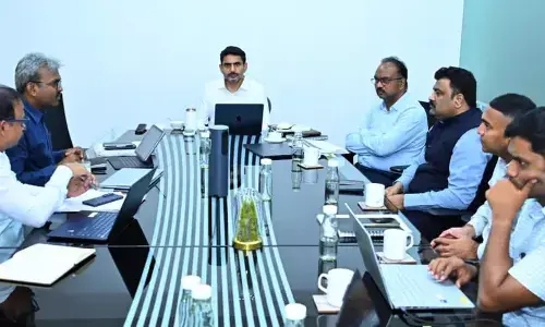 Minister Nara Lokesh: 2027 సెప్టెంబర్ నాటికి రాష్ట్రంలో 100% అక్షరాస్యత సాధన లక్ష్యం: మంత్రి నారా లోకేశ్ Minister Nara Lokesh: 2027 సెప్టెంబర్ నాటికి రాష్ట్రంలో 100% అక్షరాస్యత సాధన లక్ష్యం: మంత్రి నారా లోకేశ్