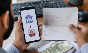RBI: మీ పర్మిషన్ లేకుండా అకౌంట్లో డబ్బులు కట్ అయ్యాయా? తిరిగి పొందే సింపుల్ ట్రిక్ RBI: మీ పర్మిషన్ లేకుండా అకౌంట్లో డబ్బులు కట్ అయ్యాయా? తిరిగి పొందే సింపుల్ ట్రిక్
