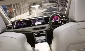 Car Tech: స్క్రీన్లు పెరిగితే కష్టాలు తప్పవా? కొత్త కార్లలో ఆ ఫీచర్ వల్ల నరకం చూస్తున్న వాహనదారులు Car Tech: స్క్రీన్లు పెరిగితే కష్టాలు తప్పవా? కొత్త కార్లలో ఆ ఫీచర్ వల్ల నరకం చూస్తున్న వాహనదారులు