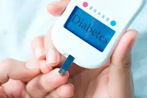 Blood Sugar Out of Control: షుగర్ అదుపు తప్పుతుందా? బ్లడ్ షుగర్ను కంట్రోల్ చేసే 6 అద్భుత డ్రింక్స్ ఇవే.. Blood Sugar Out of Control: షుగర్ అదుపు తప్పుతుందా? బ్లడ్ షుగర్ను కంట్రోల్ చేసే 6 అద్భుత డ్రింక్స్ ఇవే..