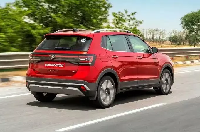 Volkswagen: కొత్త కారు కొనే ప్లాన్లో ఉన్నారా? దీనిపై ఏకంగా రూ. 3.50 లక్షల డిస్కౌంట్ Volkswagen: కొత్త కారు కొనే ప్లాన్లో ఉన్నారా? దీనిపై ఏకంగా రూ. 3.50 లక్షల డిస్కౌంట్
