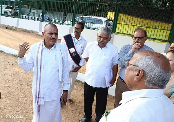Lord Venkateswara’s Brahmotsavams: శ్రీవారి బ్రహ్మోత్సవాలకు ఆధ్యాత్మిక వైభవంతో తిరుపతి ముస్తాబు Lord Venkateswara’s Brahmotsavams: శ్రీవారి బ్రహ్మోత్సవాలకు ఆధ్యాత్మిక వైభవంతో తిరుపతి ముస్తాబు