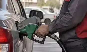 Petrol Price: ఇరాన్‌లో పెట్రోల్ బాంబు.. 110 లీటర్లు దాటితే బాదుడే బాదుడు