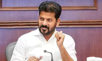 CM Revanth Reddy: 22ఏ నిషేధిత భూముల వివాదంపై సీఎం రేవంత్ ఫోకస్.. అధికారులను ఆరా తీసిన ముఖ్యమంత్రి