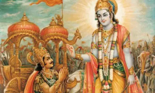 Want Peace of Mind and Success: మనశాంతి, విజయం మీ సొంతం కావాలా? భగవద్గీత నేర్పే ఈ 3 సూత్రాలు పాటిస్తే అన్నీ విజయాలే.. Want Peace of Mind and Success: మనశాంతి, విజయం మీ సొంతం కావాలా? భగవద్గీత నేర్పే ఈ 3 సూత్రాలు పాటిస్తే అన్నీ విజయాలే..