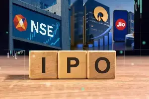 Jio IPO: జియో, ఎన్ఎస్ఈ ఐపీఓల హడావుడి..పెట్టుబడి పెడితే లాభామా ? నష్టమా ? Jio IPO: జియో, ఎన్ఎస్ఈ ఐపీఓల హడావుడి..పెట్టుబడి పెడితే లాభామా ? నష్టమా ?
