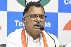 Congress SC, ST MPs: హల్ద్వానీ ‘శుద్ధి’ వివాదంపై రాష్ట్రపతికి కాంగ్రెస్ ఎస్సీ, ఎస్టీ ఎంపీల వినతిపత్రం