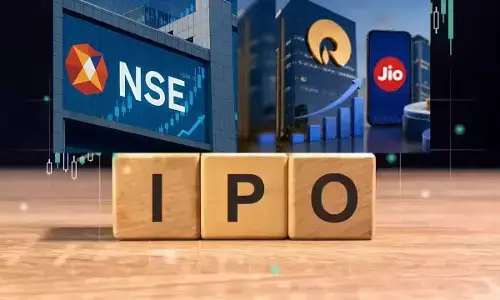 Jio IPO: జియో, ఎన్ఎస్ఈ ఐపీఓల హడావుడి..పెట్టుబడి పెడితే లాభామా ? నష్టమా ? Jio IPO: జియో, ఎన్ఎస్ఈ ఐపీఓల హడావుడి..పెట్టుబడి పెడితే లాభామా ? నష్టమా ?