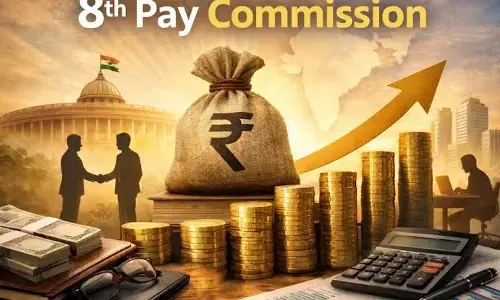 8th Pay Commission: ప్రభుత్వ ఉద్యోగులకు గుడ్ న్యూస్.. 8వ వేతన సంఘం భేటీ.. జీతాలు ఎంత పెరగనున్నాయి? 8th Pay Commission: ప్రభుత్వ ఉద్యోగులకు గుడ్ న్యూస్.. 8వ వేతన సంఘం భేటీ.. జీతాలు ఎంత పెరగనున్నాయి?