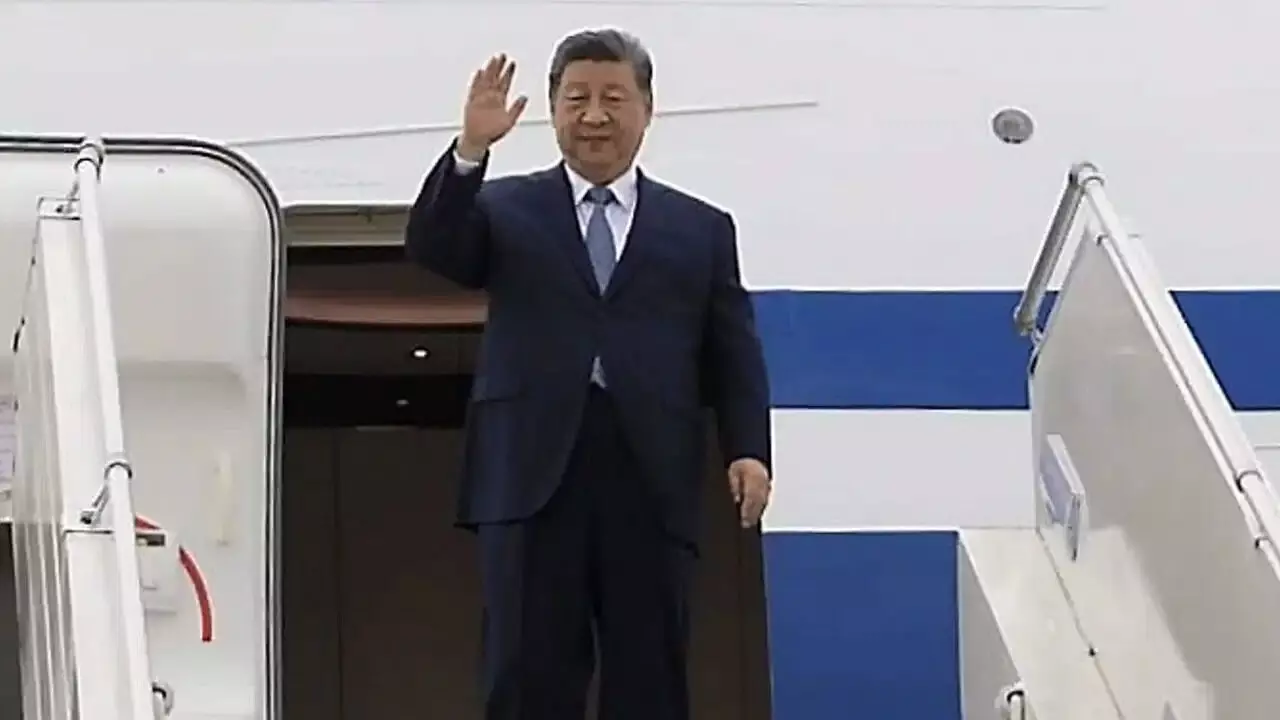 Xi Jinping: చైనా అధ్యక్షుడు షీ జిన్పింగ్ ఆస్తి ఎంతో తెలుసా? నెలకు ఆయనకు వచ్చే జీతం తెలిస్తే షాకే Xi Jinping: చైనా అధ్యక్షుడు షీ జిన్పింగ్ ఆస్తి ఎంతో తెలుసా? నెలకు ఆయనకు వచ్చే జీతం తెలిస్తే షాకే