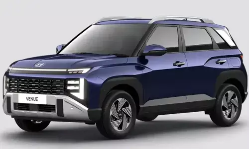 Hyundai: డూప్లికేట్ తాళంచెవి ఉన్నా హ్యుందాయ్ కార్లు చోరీ చేయడం అసాధ్యం.. సరికొత్త ఫీచర్ లాంచ్ Hyundai: డూప్లికేట్ తాళంచెవి ఉన్నా హ్యుందాయ్ కార్లు చోరీ చేయడం అసాధ్యం.. సరికొత్త ఫీచర్ లాంచ్