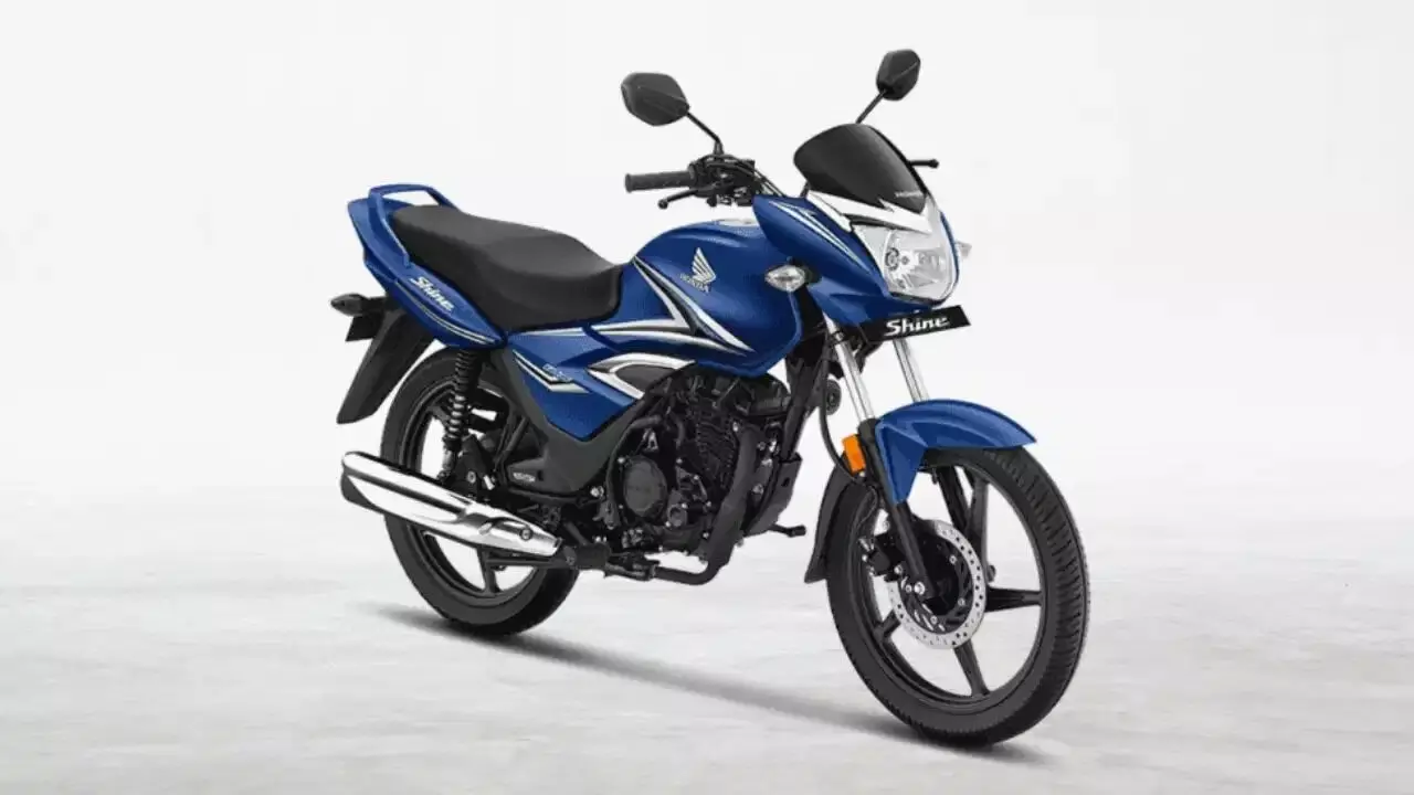 125cc Bikes: భారత్లో అత్యధికంగా అమ్ముడవుతున్న టాప్-5 125సీసీ బైకులు ఇవే 125cc Bikes: భారత్లో అత్యధికంగా అమ్ముడవుతున్న టాప్-5 125సీసీ బైకులు ఇవే